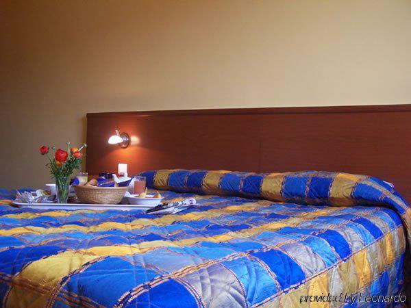 Arcantis Hotel Azur Mandelieu מראה חיצוני תמונה